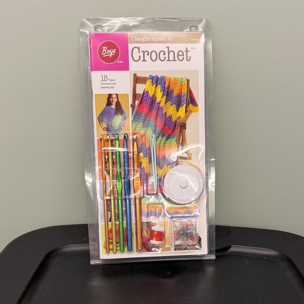 Boye Colorful Crochet Kit for Kids